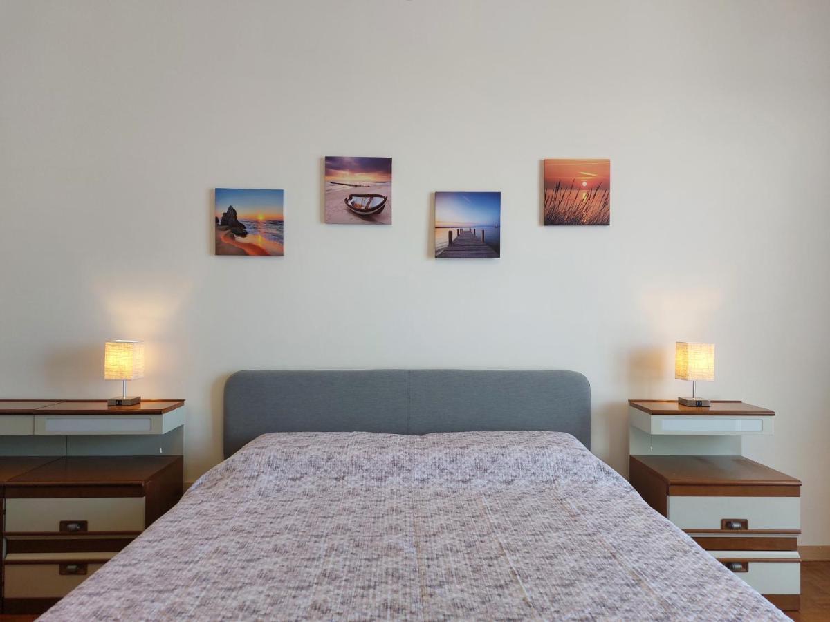 Maremare, Really On The Beach, With Private Parking Savona Dış mekan fotoğraf